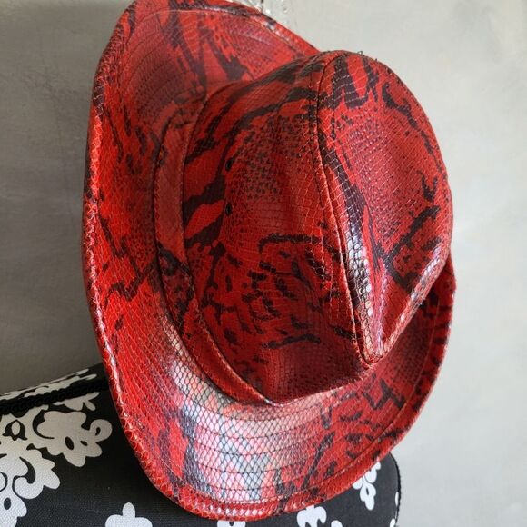 Vintage Kokin New York Red & Black Snakeskin Python Print Cowboy Hat 20' - Picture 2 of 8